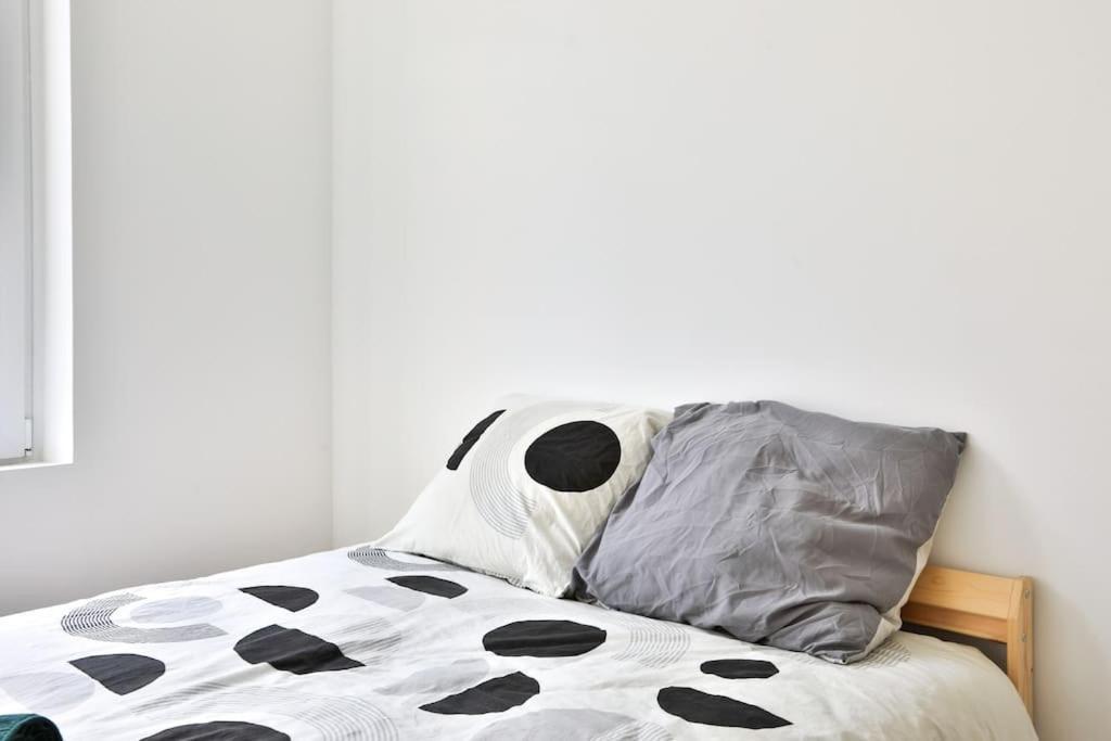 Suite Lumineux Et Moderne, Parking Gratuit, Mulhouse Centre Exterior photo